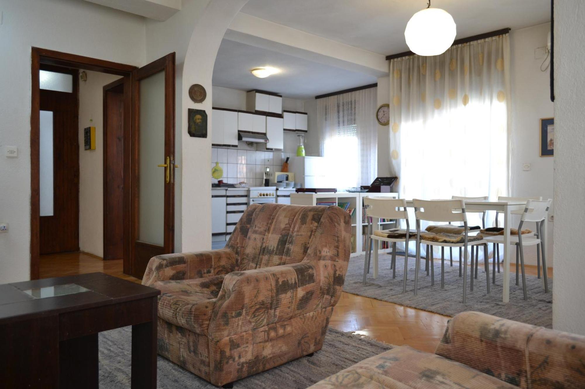 Apartment In Prilep Bagian luar foto